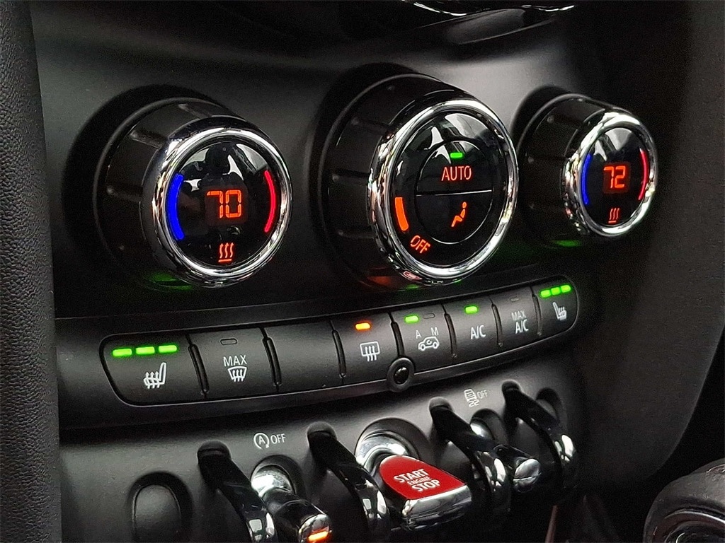 Thumbnail: 2016 MINI Cooper - 13