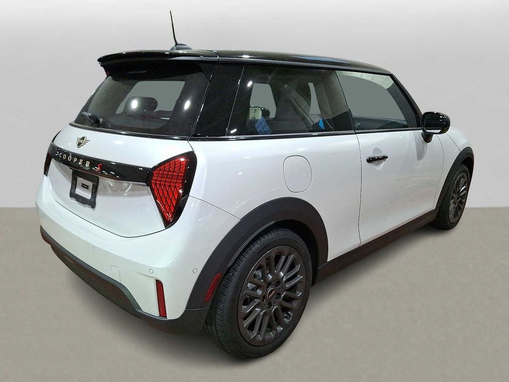 Thumbnail: 2026 MINI Cooper Hardtop - 3