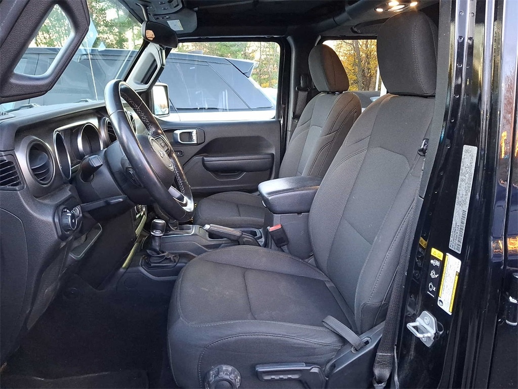 Thumbnail: 2021 Jeep Wrangler - 11