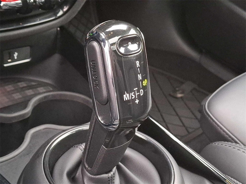 Thumbnail: 2023 MINI Cooper Clubman - 10