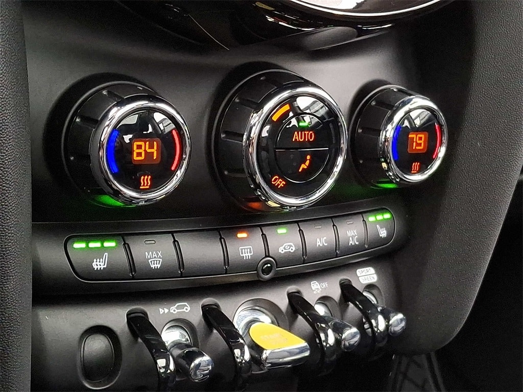 Thumbnail: 2024 MINI Cooper Hardtop - 15