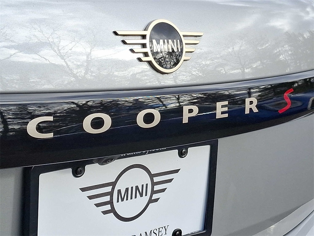 Thumbnail: 2025 MINI Cooper Hardtop - 29