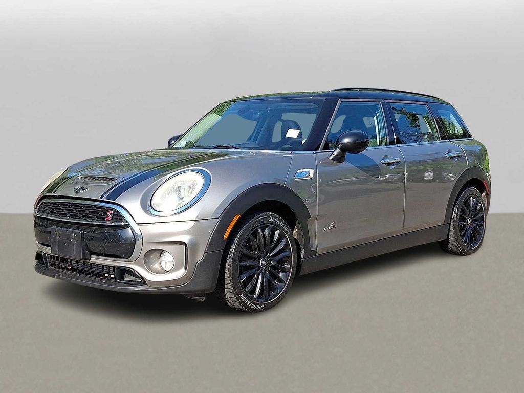 Thumbnail: 2017 MINI Cooper Clubman - 1