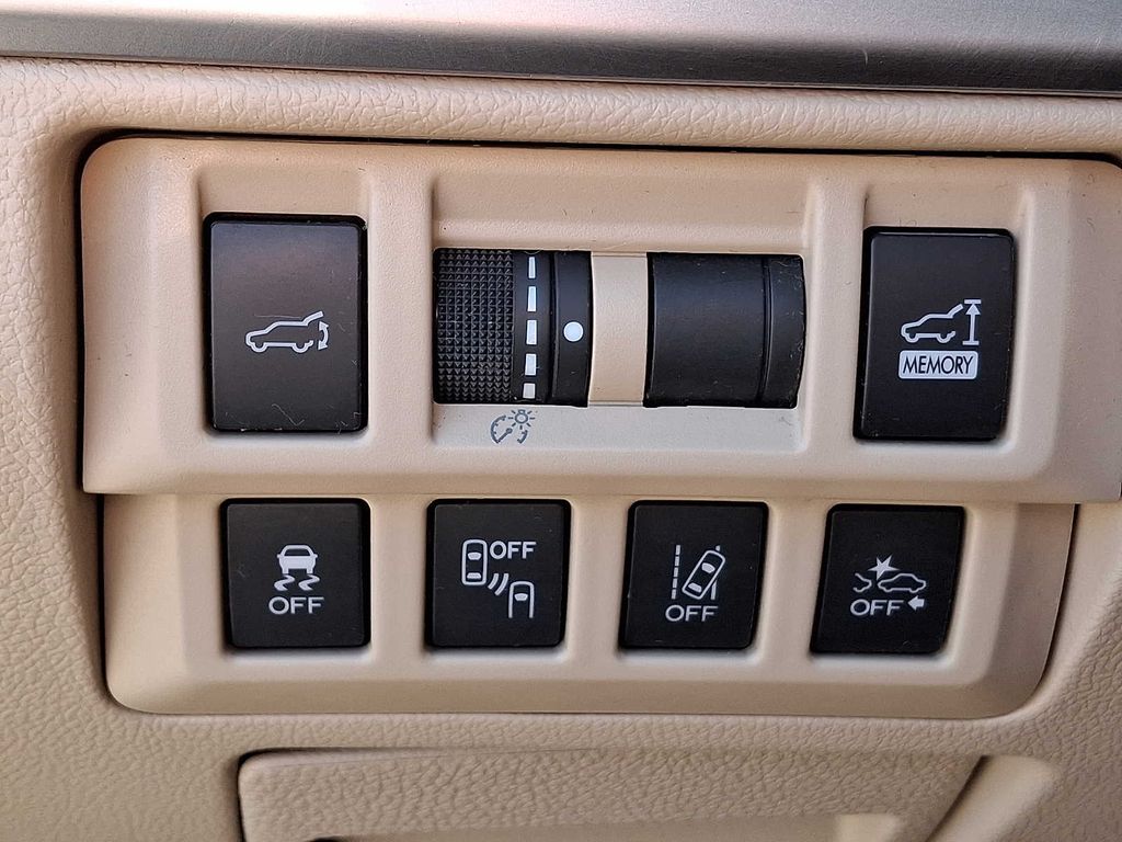 Thumbnail: 2019 Subaru Outback - 21