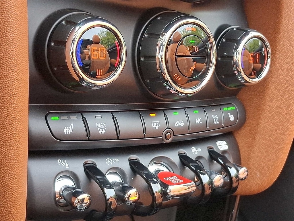 Thumbnail: 2024 MINI Cooper - 13