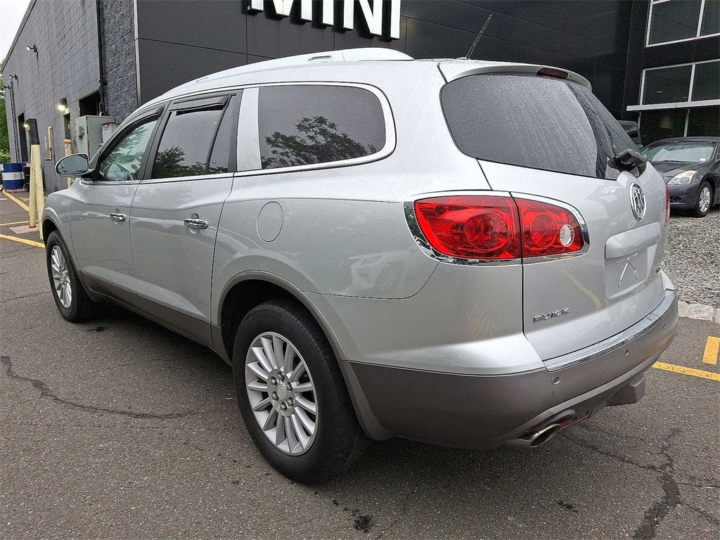 Thumbnail: 2011 Buick Enclave - 20
