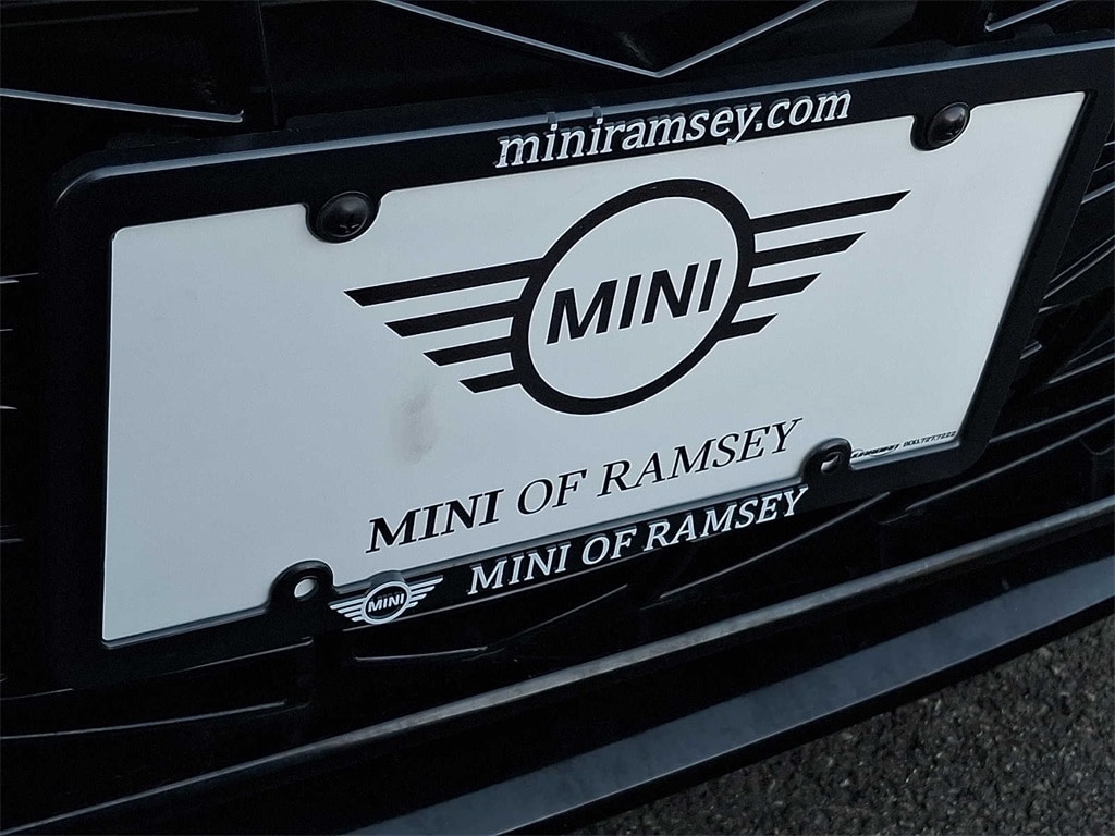 Thumbnail: 2022 Mazda MX-5 Miata - 30