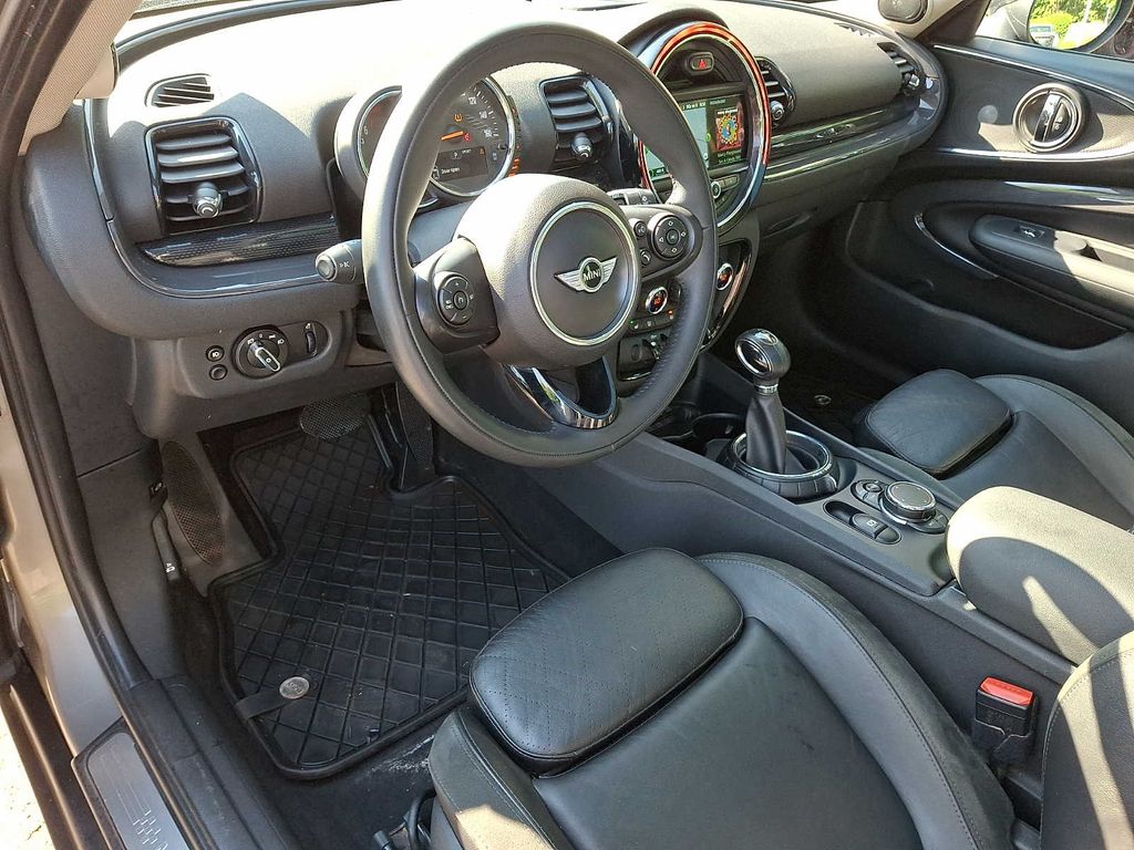 Thumbnail: 2017 MINI Cooper Clubman - 9