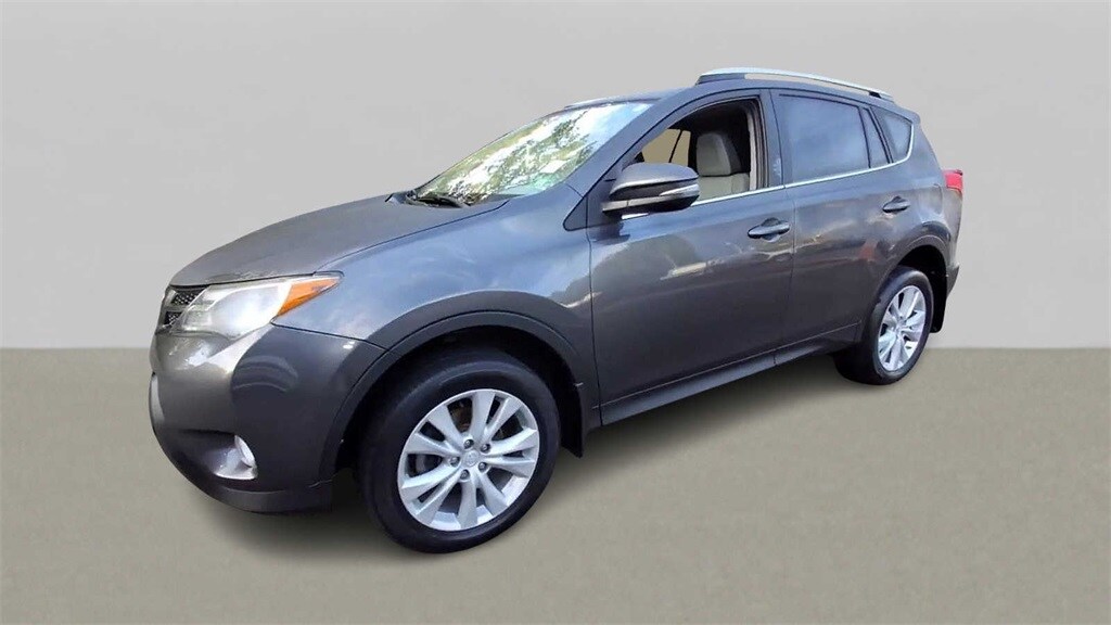 2015 Toyota RAV4 Limited photo 4