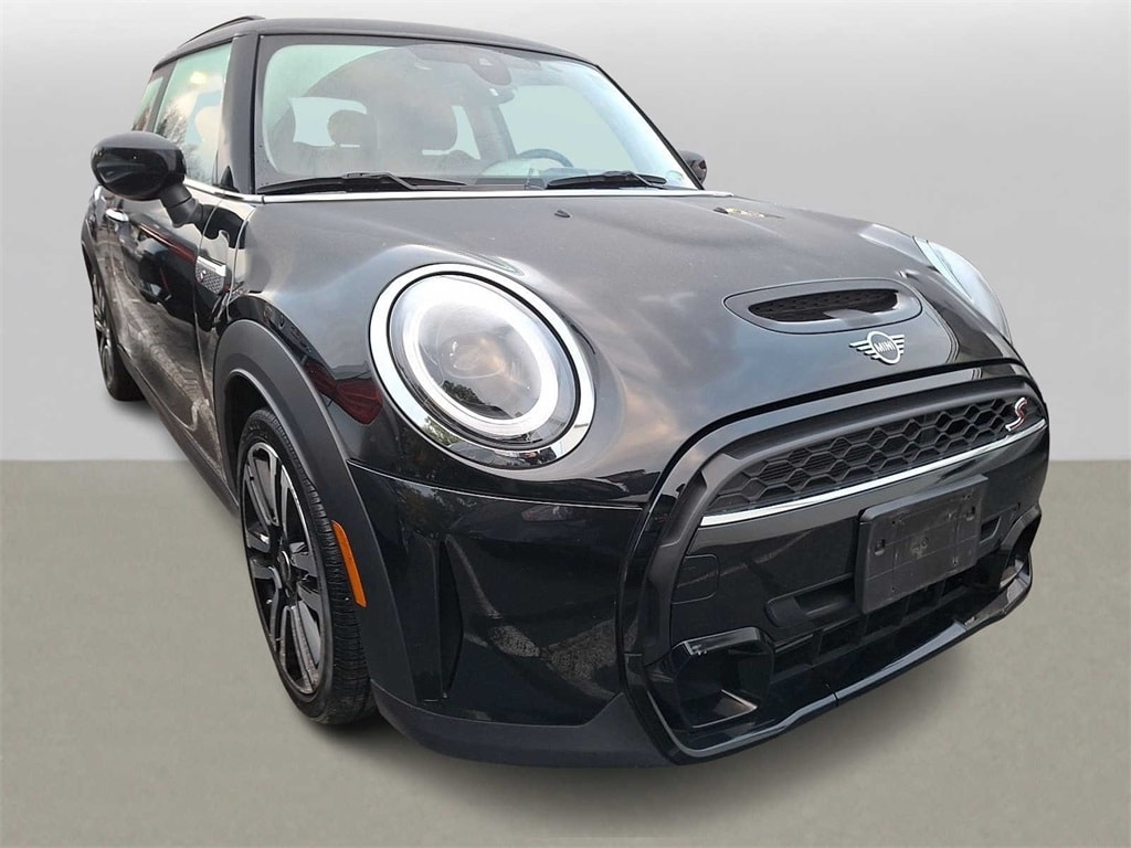 Thumbnail: 2023 MINI Cooper Hardtop - 3