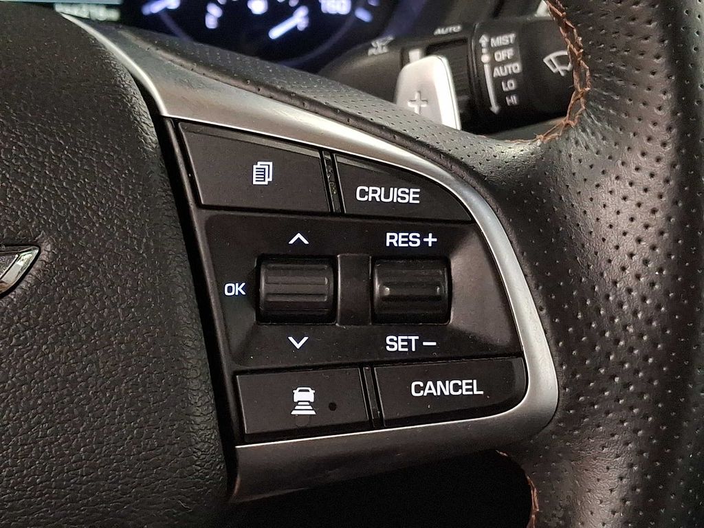 Thumbnail: 2018 Genesis G80 - 19