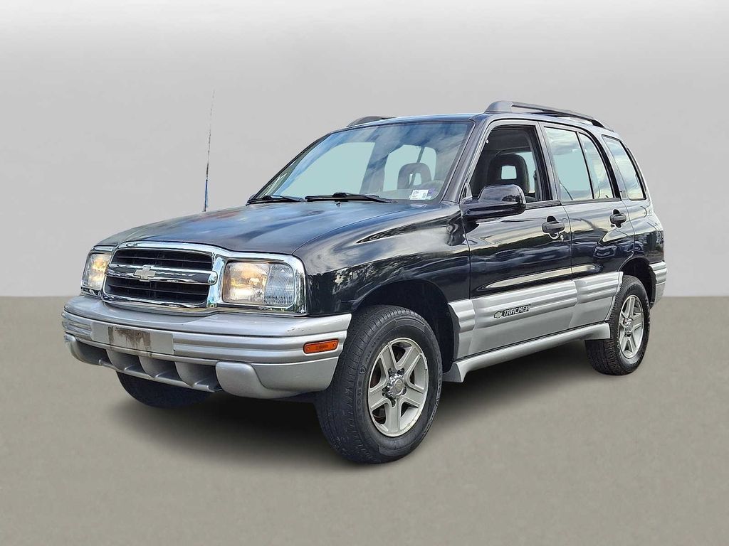 2002 Chevrolet Tracker LT 4WD 4-Door Hardtop's photo