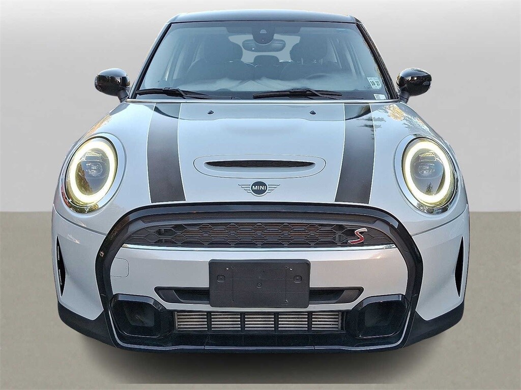 2023 Mini Cooper Hardtop S photo 2