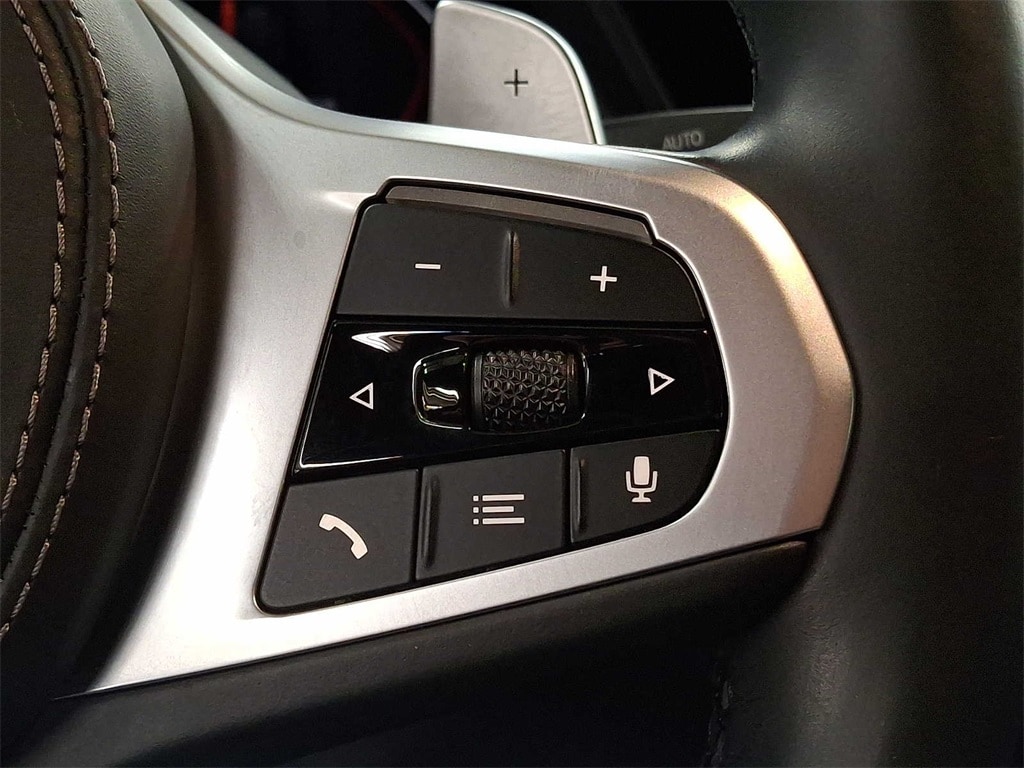 Thumbnail: 2022 BMW X6 - 19