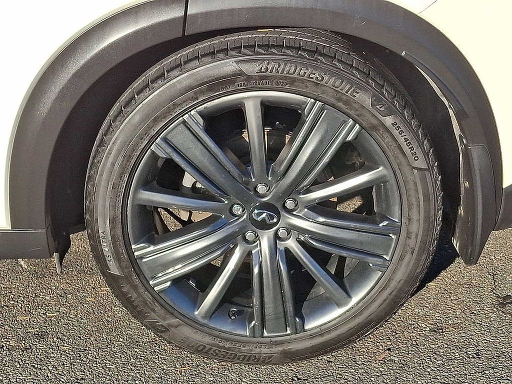 Thumbnail: 2020 INFINITI QX50 - 6