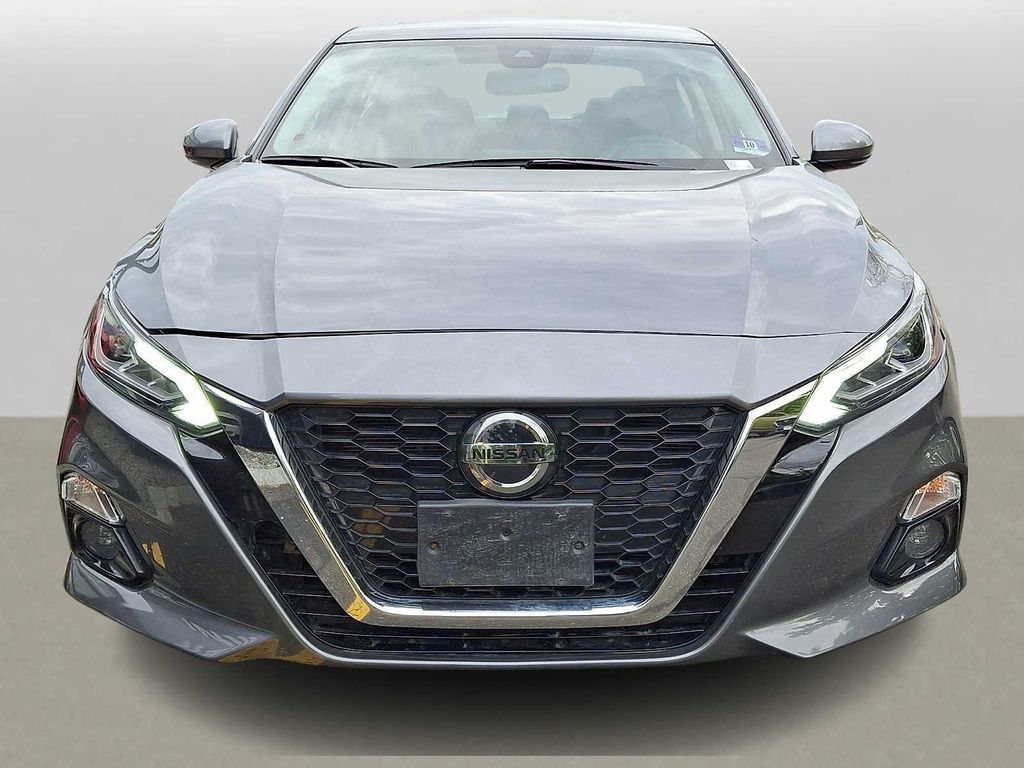 Thumbnail: 2020 Nissan Altima - 2