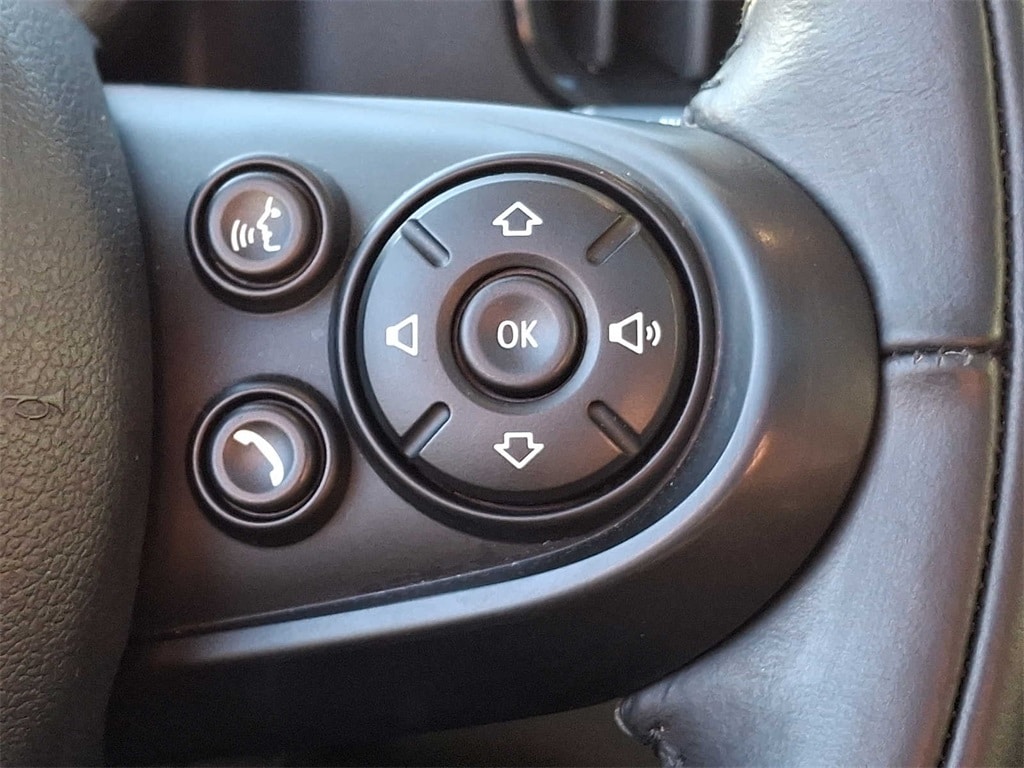 Thumbnail: 2018 MINI Cooper Countryman - 18