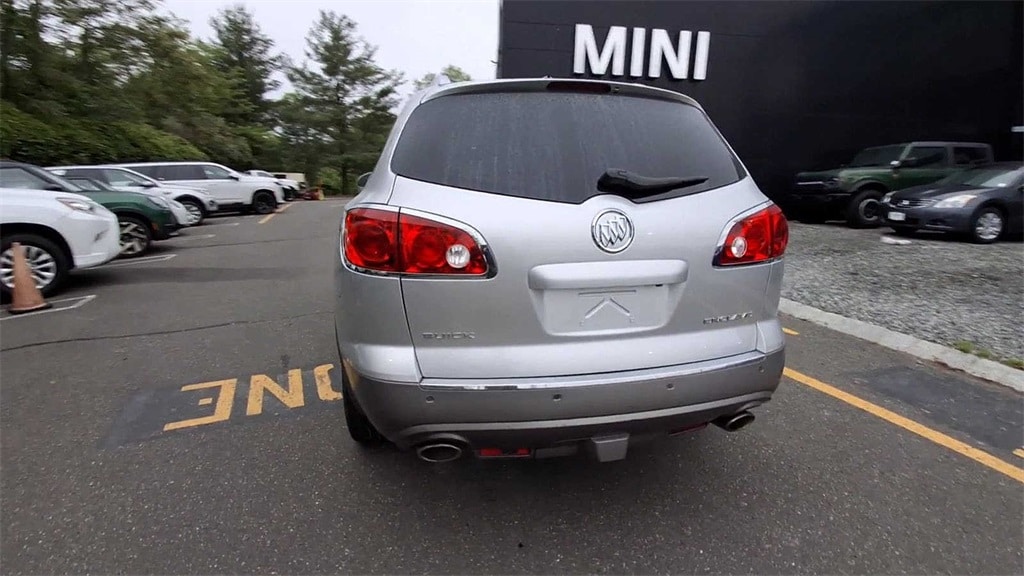 Thumbnail: 2011 Buick Enclave - 7
