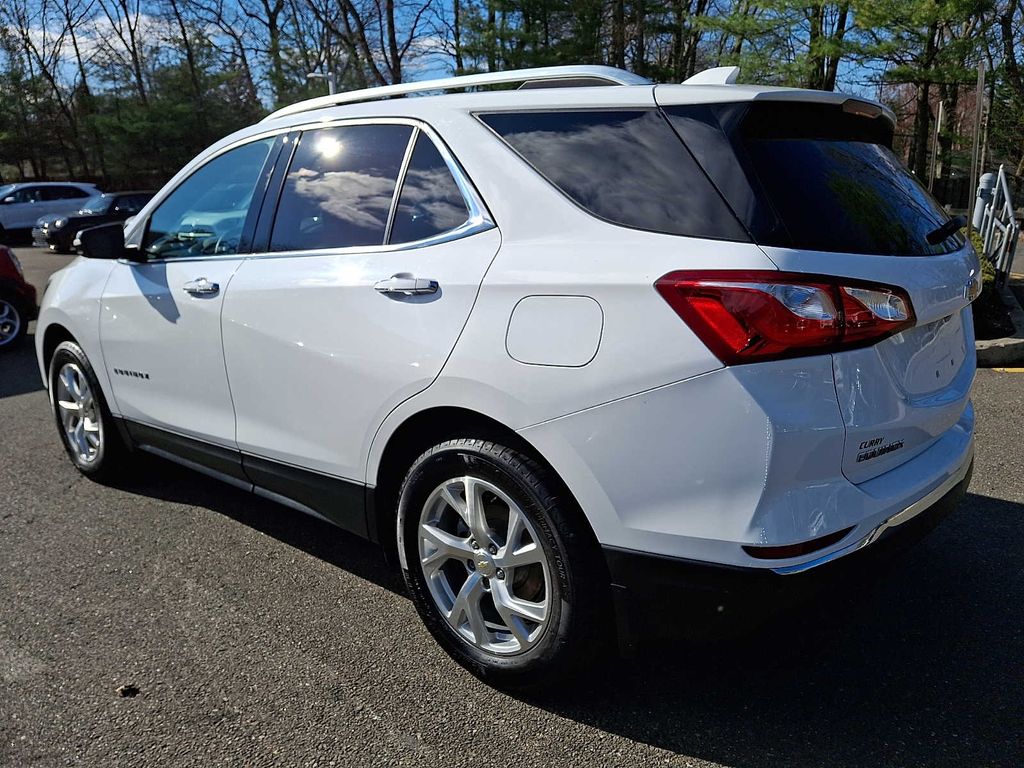 Thumbnail: 2020 Chevrolet Equinox - 6