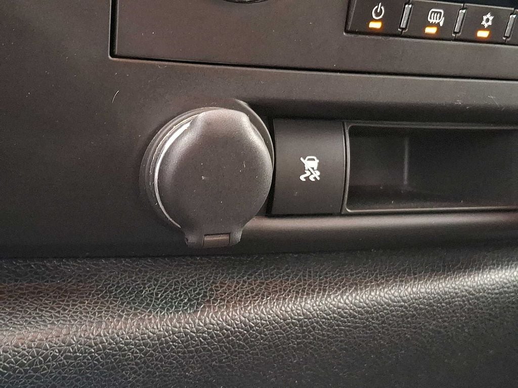 Thumbnail: 2011 GMC Sierra 1500 - 20