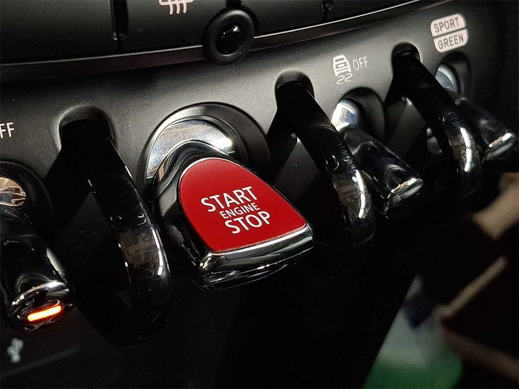 Thumbnail: 2023 MINI Cooper Convertible - 18