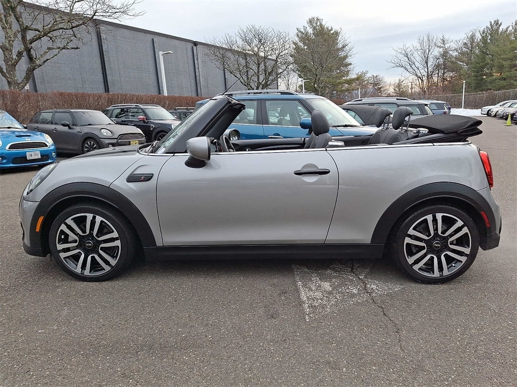 Thumbnail: 2023 MINI Cooper Convertible - 6