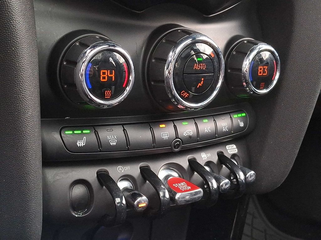 Thumbnail: 2021 MINI Cooper Hardtop - 10