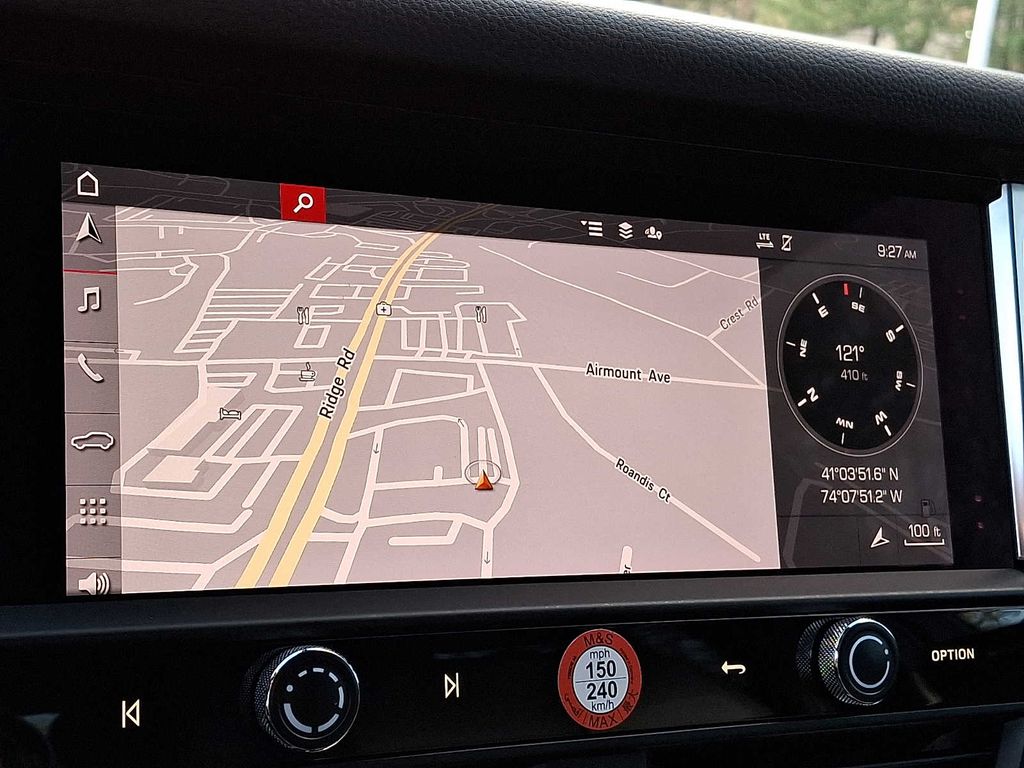 Thumbnail: 2022 Porsche Macan - 15