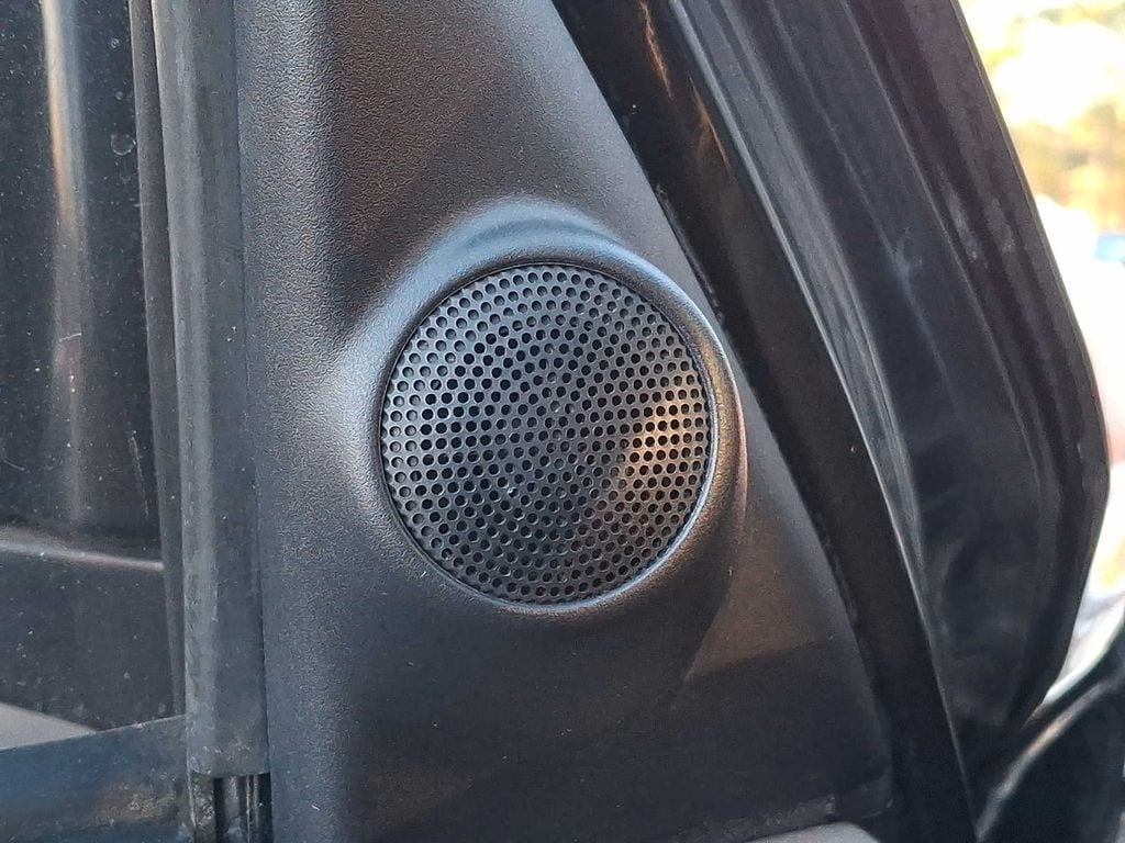 Thumbnail: 1998 Toyota 4Runner - 26