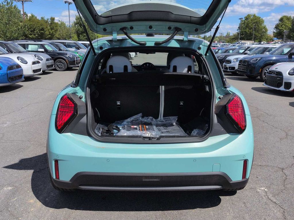 2026 MINI Hardtop 2 Door S - Photo 30