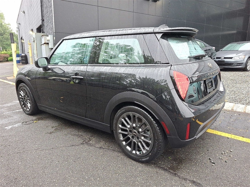 2025 MINI Cooper Hardtop S 6