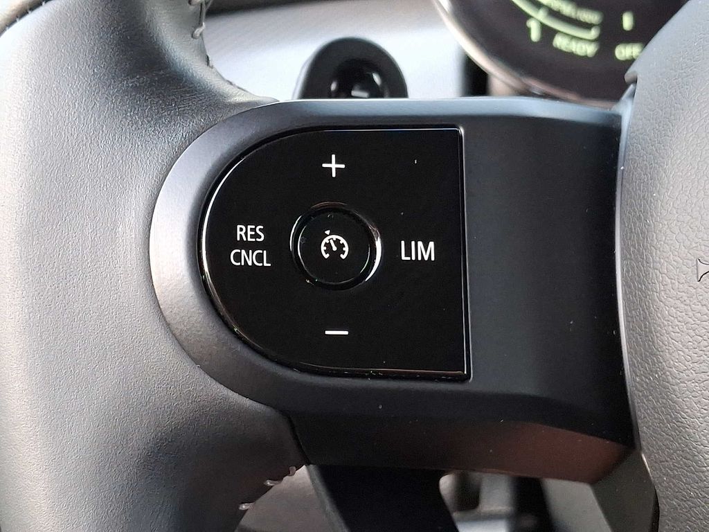 Thumbnail: 2024 MINI Cooper Convertible - 16