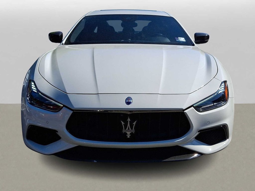 Thumbnail: 2019 Maserati Ghibli - 2