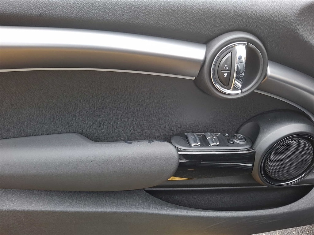 Thumbnail: 2023 MINI Cooper Convertible - 10