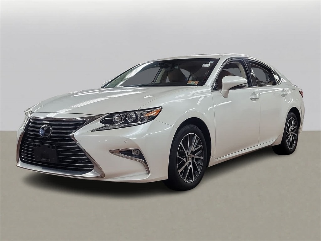 2017 Lexus ES 350 -
                Ramsey, NJ