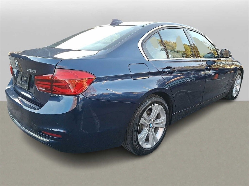 Used 2017 BMW 330i xDrive Sedan