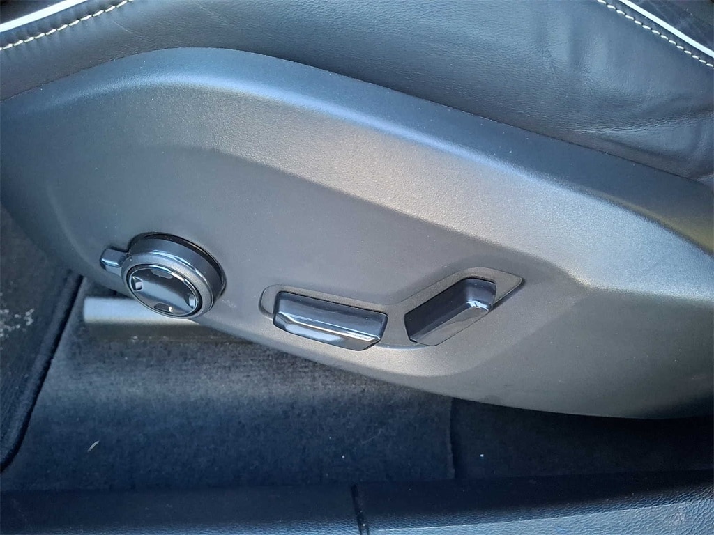 Thumbnail: 2024 Volvo XC60 - 8