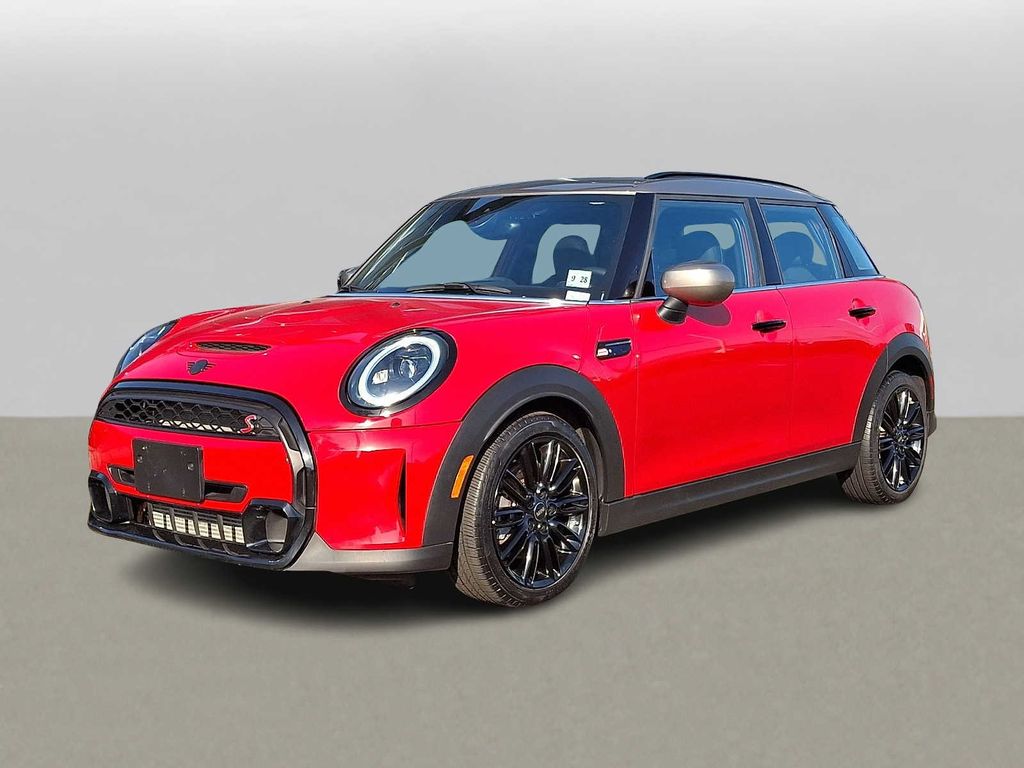 2023 MINI Hardtop Cooper S's photo