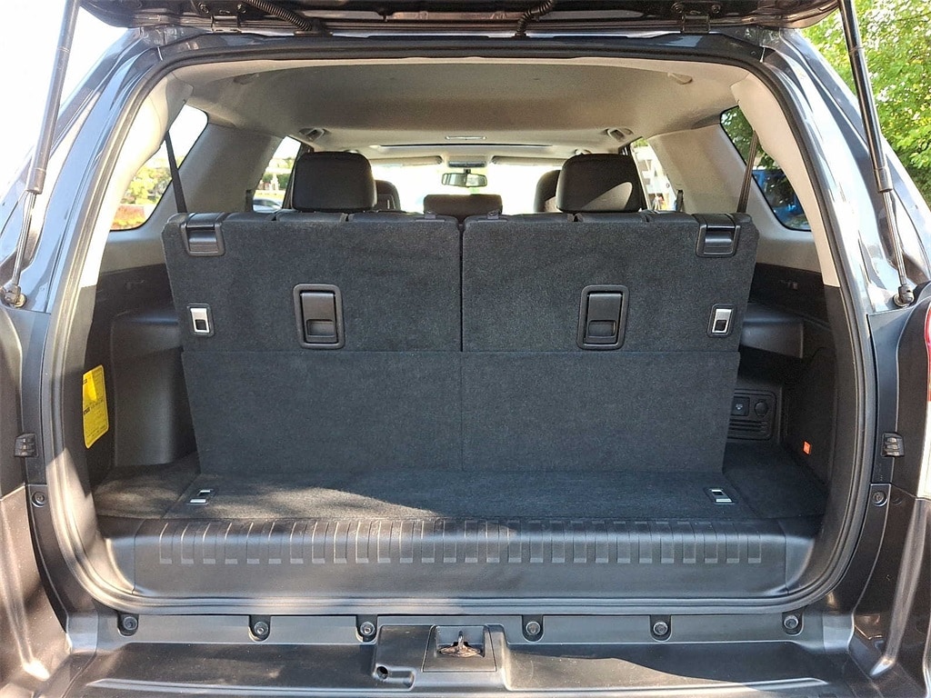 Thumbnail: 2012 Toyota 4Runner - 27