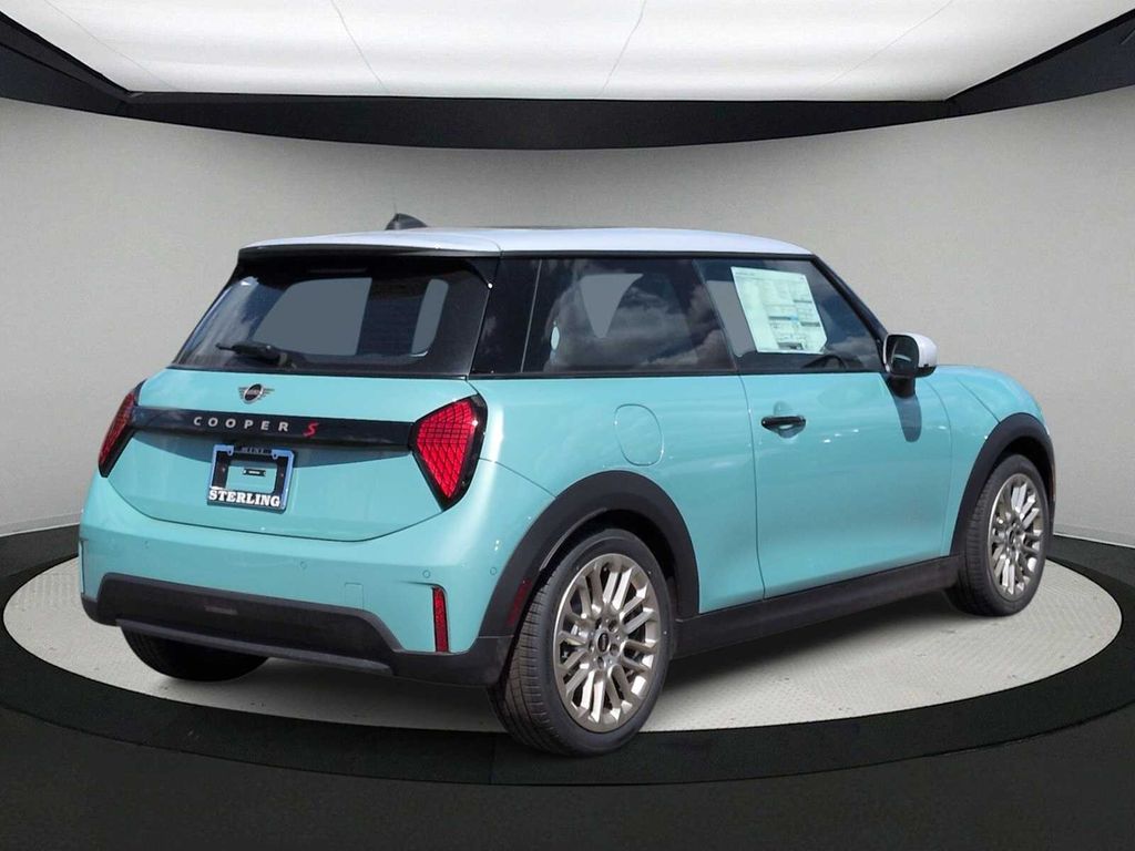 2026 MINI Hardtop 2 Door S - Photo 8