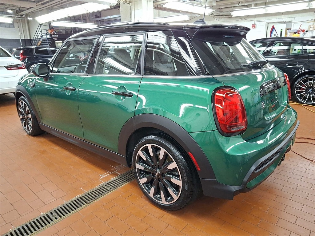 Thumbnail: 2024 MINI Cooper Hardtop - 6