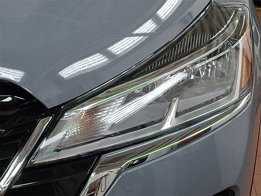 Thumbnail: 2021 Nissan Kicks - 8