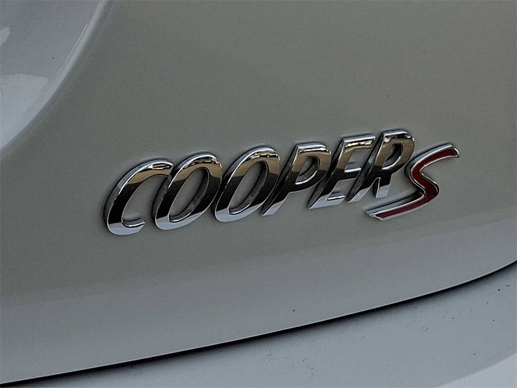 Thumbnail: 2023 MINI Cooper Hardtop - 27