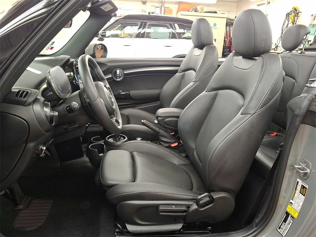 Thumbnail: 2023 MINI Cooper Convertible - 12