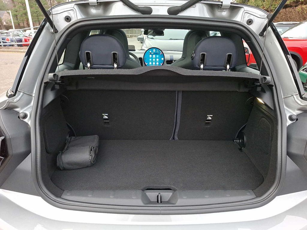 Thumbnail: 2025 MINI Cooper Hardtop - 27