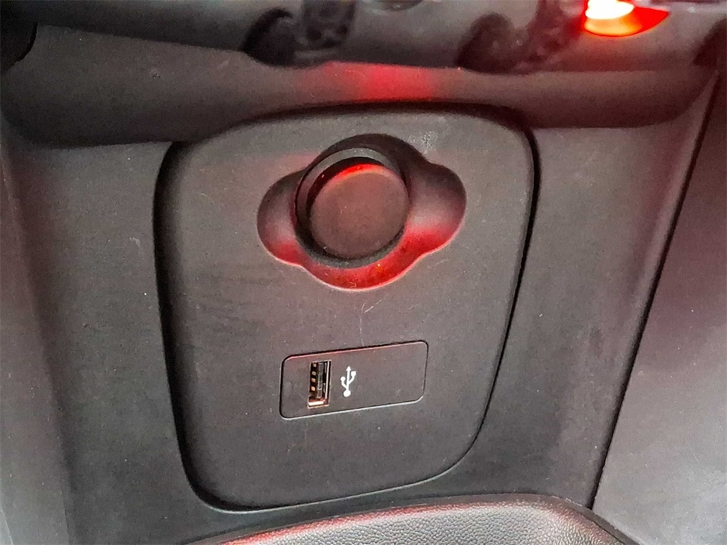 Thumbnail: 2019 MINI Cooper Hardtop - 22