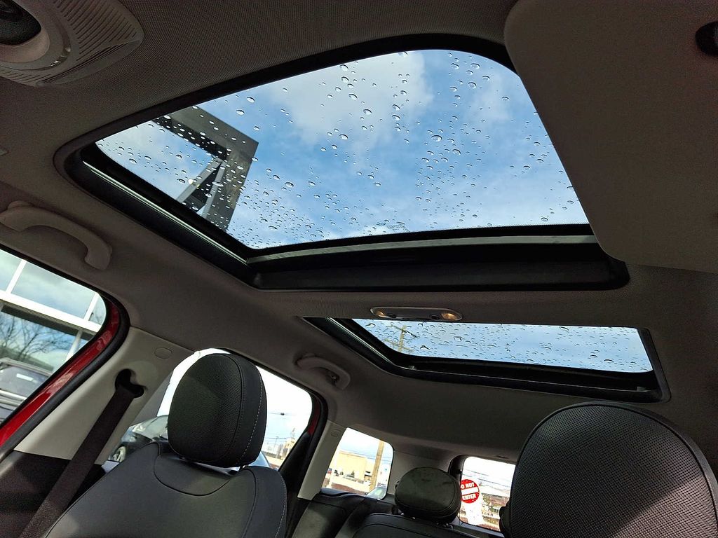 Thumbnail: 2023 MINI Cooper Countryman - 9