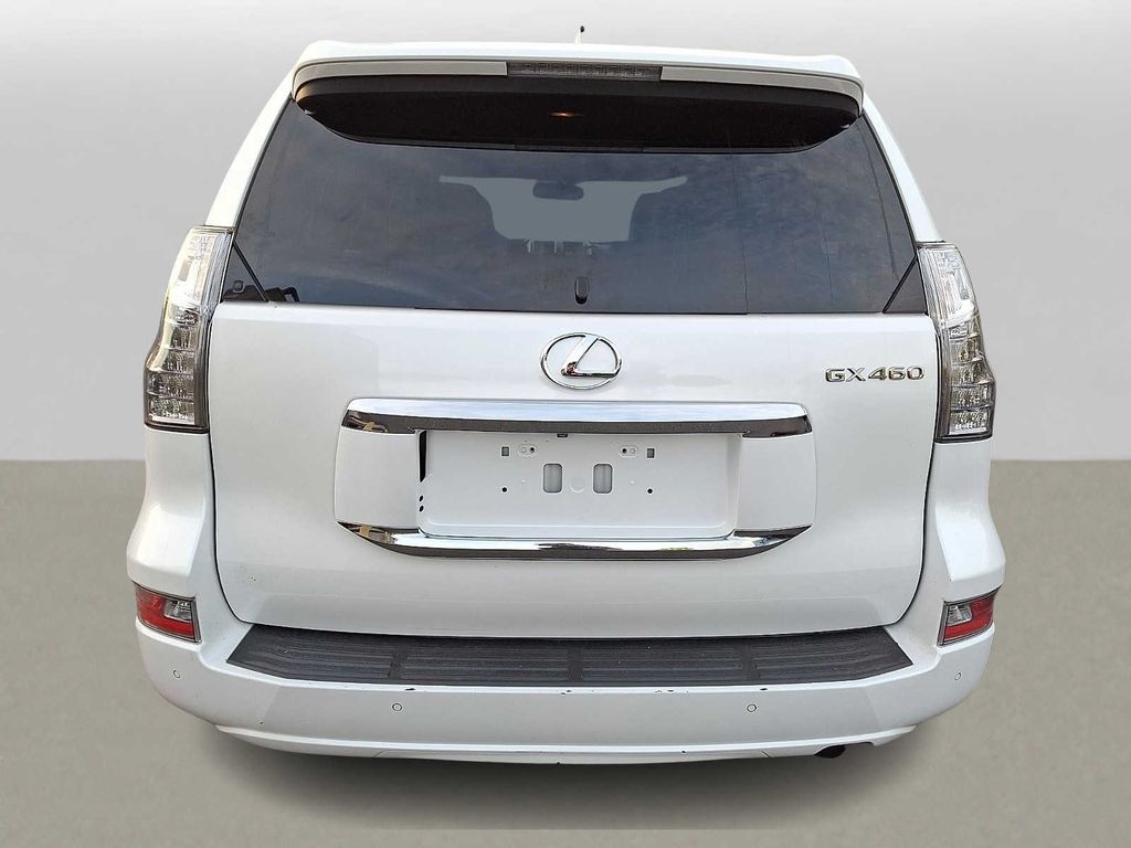 Thumbnail: 2019 Lexus GX - 5