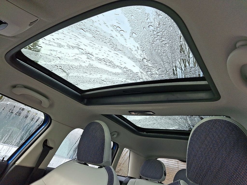 Thumbnail: 2025 MINI Cooper Hardtop - 12