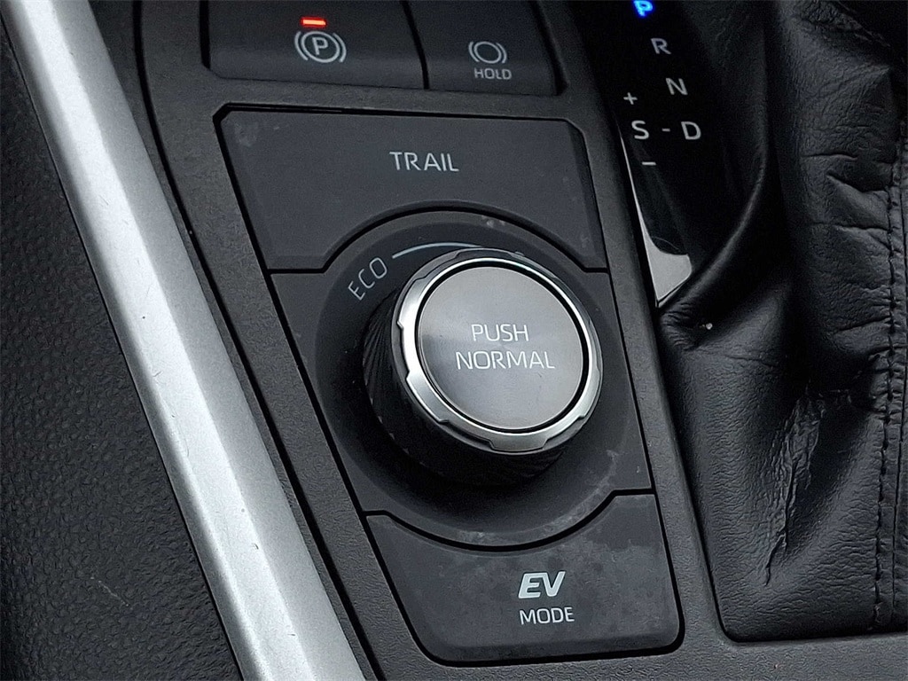 2021 Toyota RAV4 Limited 20